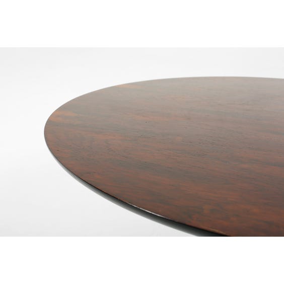 Saarinen circular coffee table image