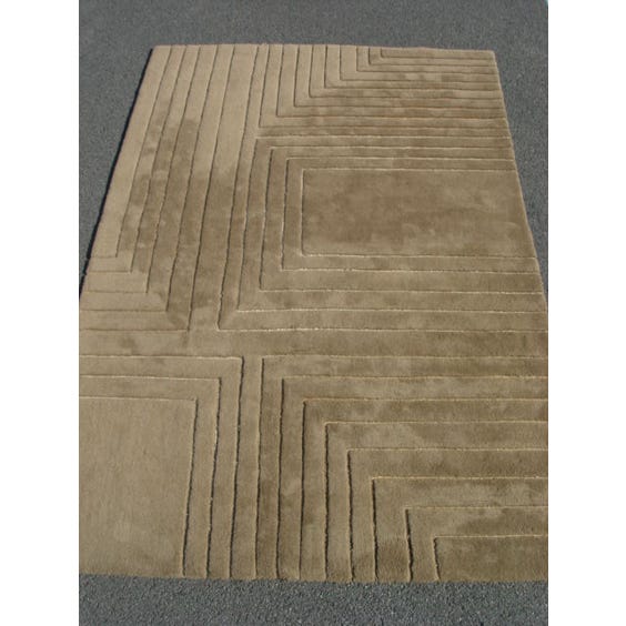 image of Brown beige geometric pattern rug